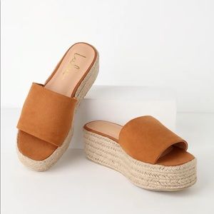 ✨MOVING SALE✨ Lulu’s Brown Suede Espadrille Platforms